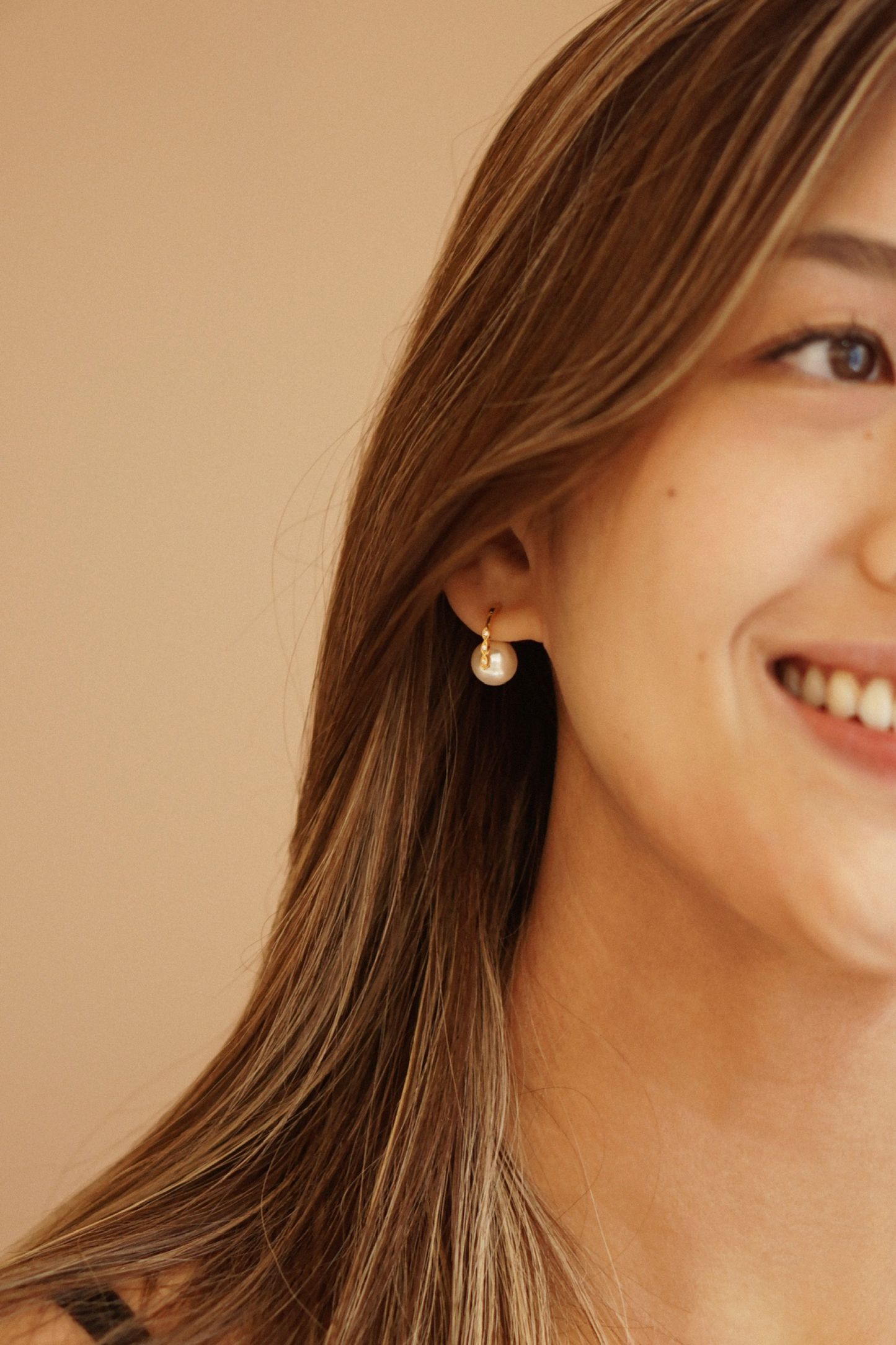 Margo Pearl Earrings